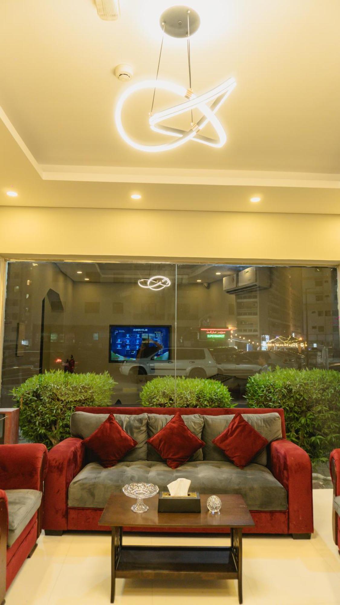 Pan Emirates Hotel Apartments シャルジャ エクステリア 写真