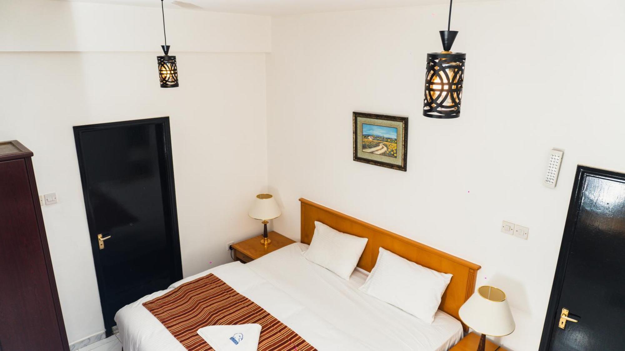 Pan Emirates Hotel Apartments シャルジャ エクステリア 写真